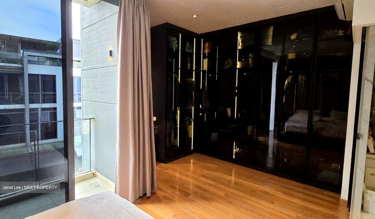 Nim Collection (D28), Terrace #500288631